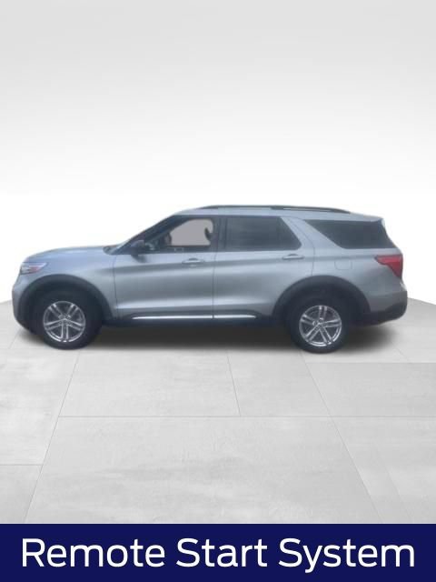 Certified 2023 Ford Explorer XLT w/ Equipment Group 202A AWD/4WD image 5