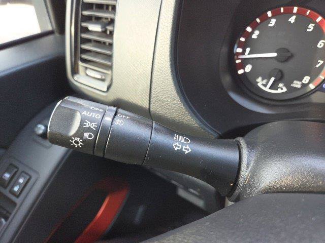 Used 2022 Nissan Frontier Pro-X RWD image 49