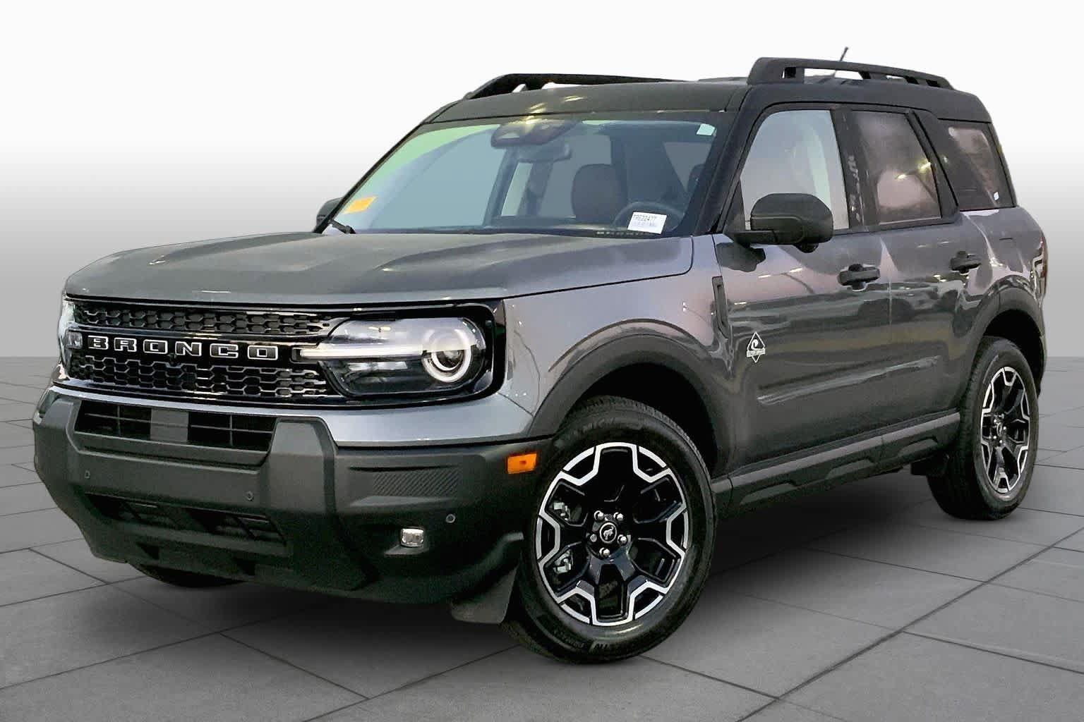 Certified 2026 Ford Bronco Sport Outer Banks w/ Outer Banks Tech Package+ AWD/4WD image 2