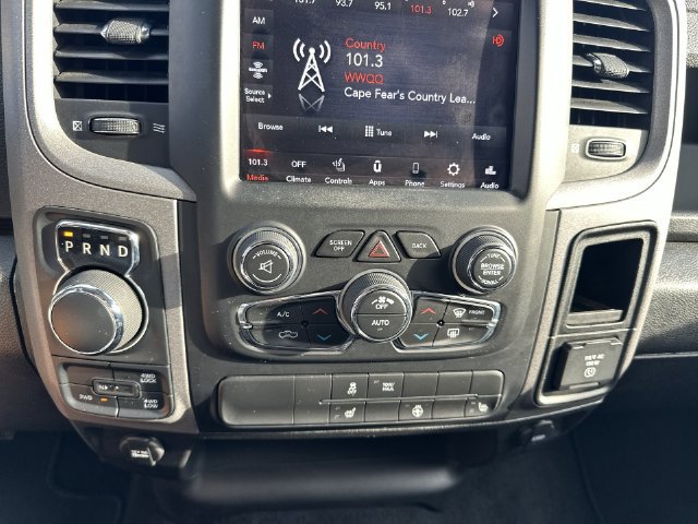 Used 2021 RAM 1500 Tradesman w/ Tradesman SXT Package AWD/4WD image 19