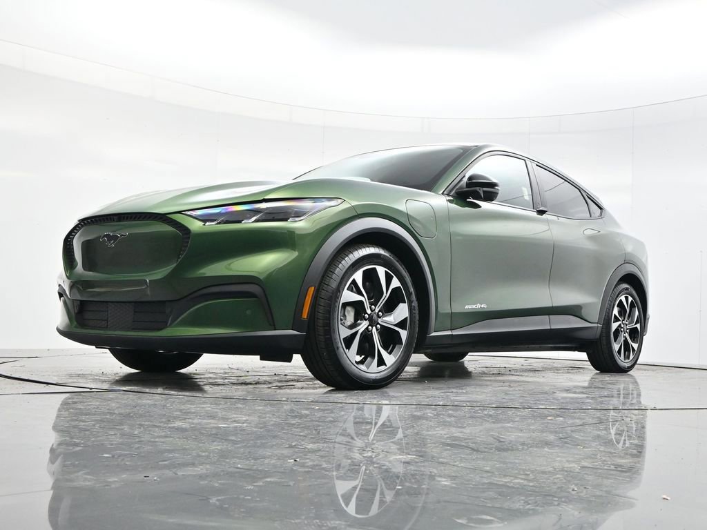 Certified 2025 Ford Mustang Mach-E Select w/ Comfort Package Lite image 2