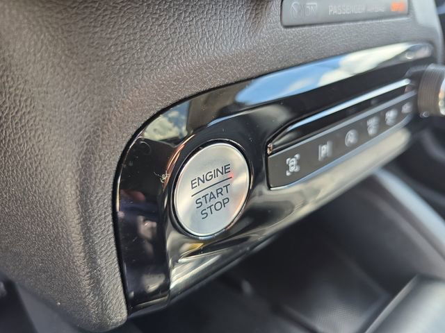 Certified 2024 Ford Escape Platinum w/ Premium Technology Package AWD/4WD image 21