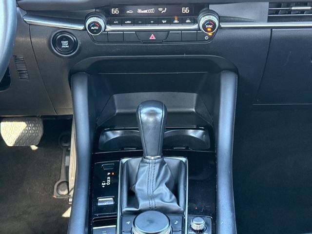 Used 2025 MAZDA MAZDA3 s FWD image 12
