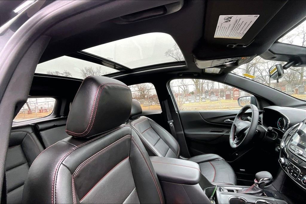 Used 2023 Chevrolet Equinox RS w/ RS Leather Package AWD/4WD image 21