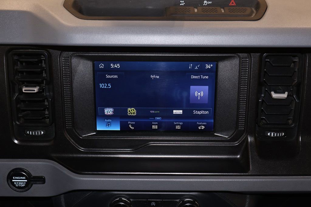 Certified 2022 Ford Bronco Base image 33