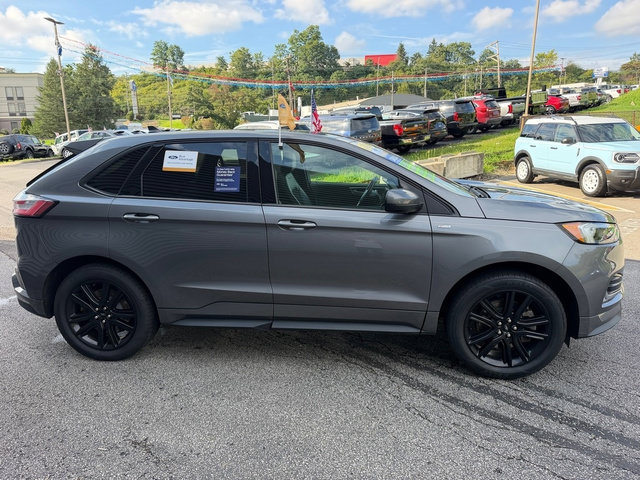 Certified 2024 Ford Edge ST-Line AWD/4WD image 9