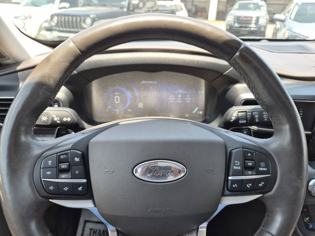 Certified 2020 Ford Explorer Platinum w/ Premium Technology Package AWD/4WD image 22
