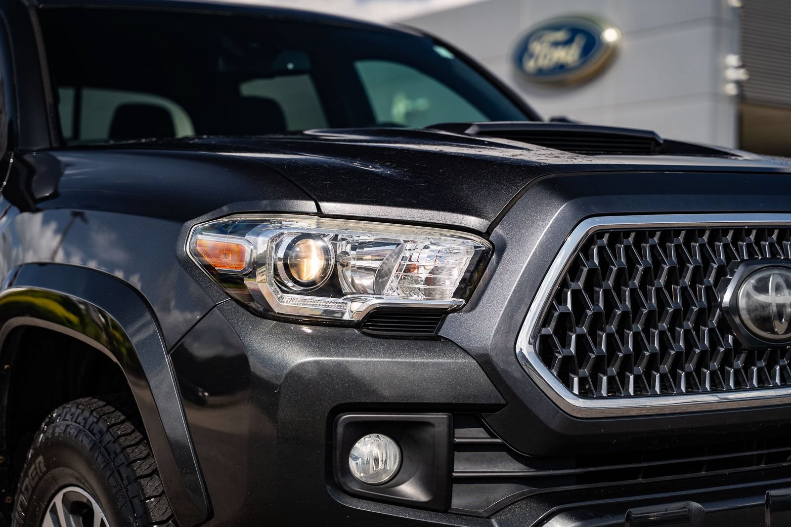 Used 2019 Toyota Tacoma TRD Sport RWD image 10