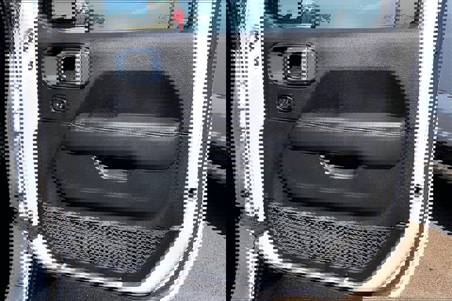 Used 2020 Jeep Gladiator Rubicon AWD/4WD image 23