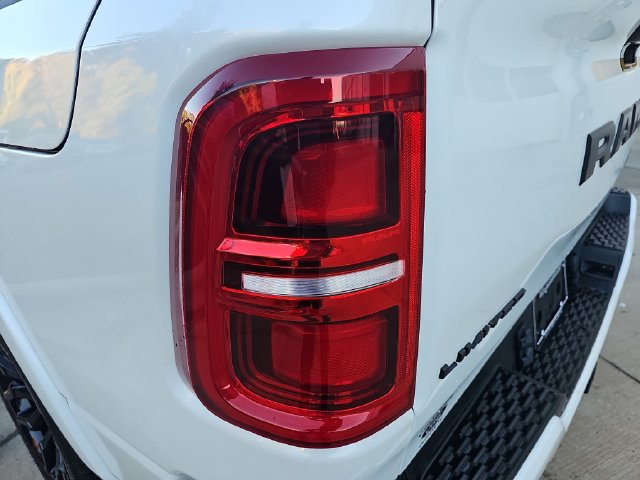 Used 2025 RAM 1500 Limited AWD/4WD image 33