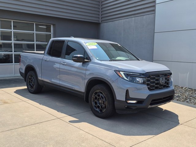 Used 2025 Honda Ridgeline TrailSport+ image 2