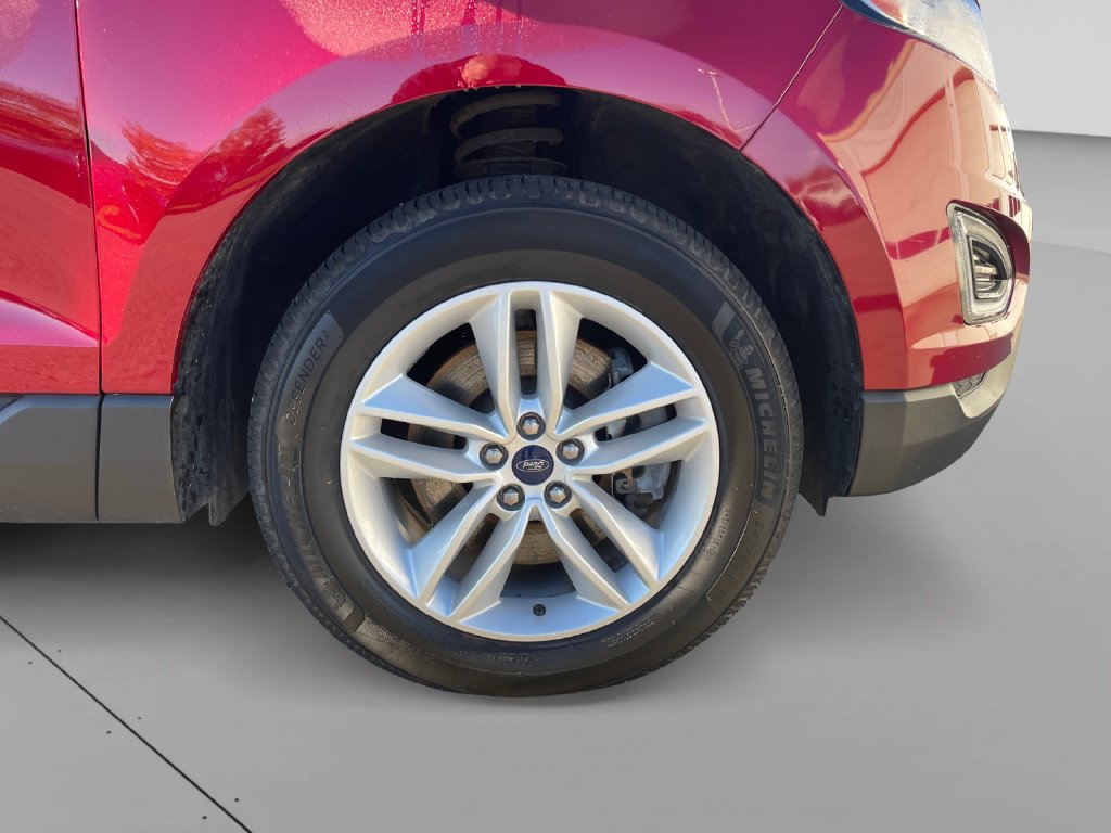 Certified 2018 Ford Edge SEL w/ Equipment Group 201A AWD/4WD image 9