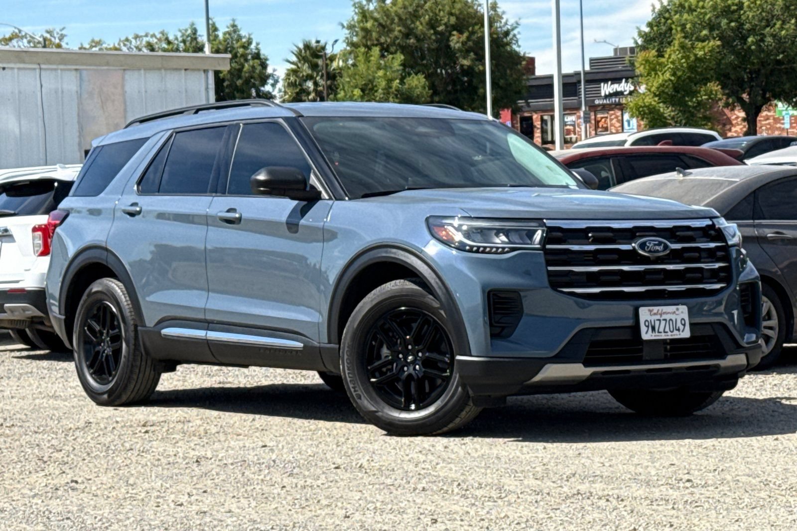 Certified 2025 Ford Explorer Active RWD image 2