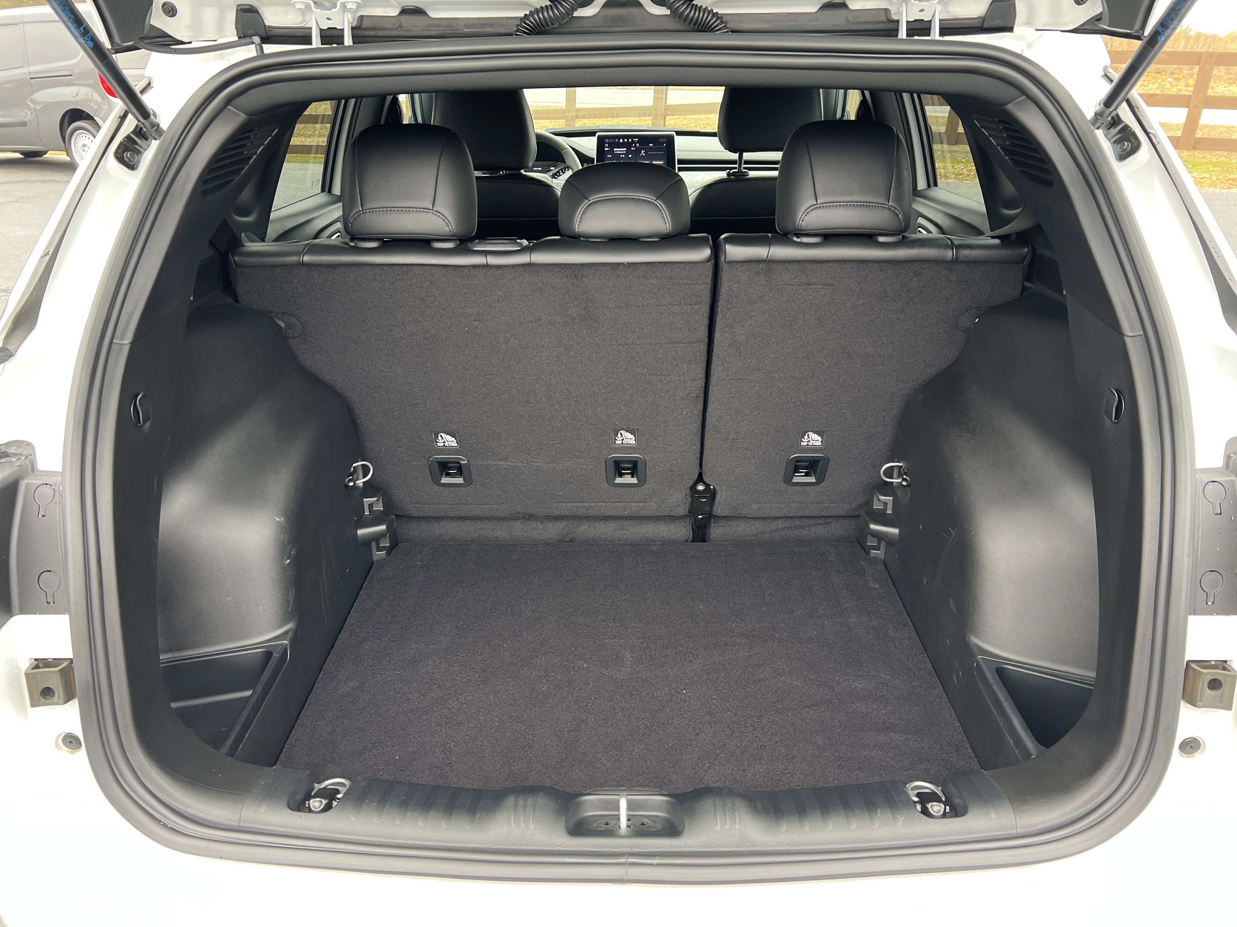 Used 2024 Jeep Compass Latitude image 18