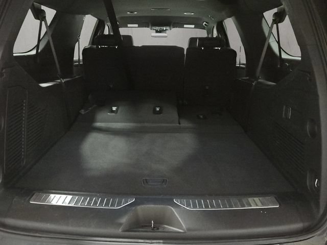 Used 2026 Chevrolet Suburban Z71 AWD/4WD image 20
