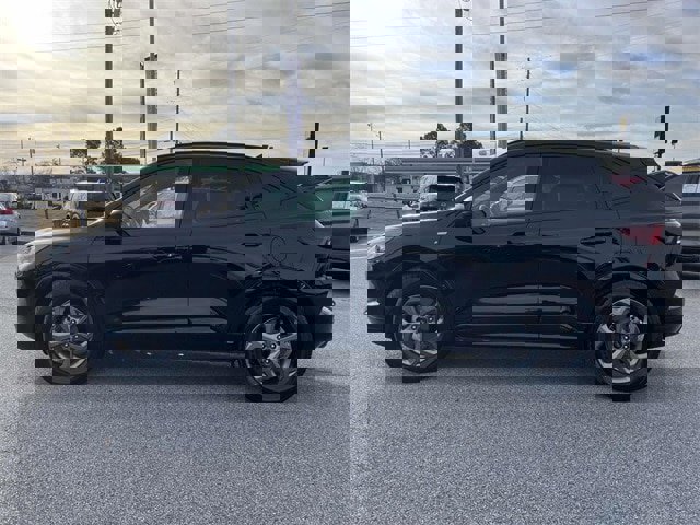 Certified 2023 Ford Escape ST-Line w/ Tech Pack #1 image 28