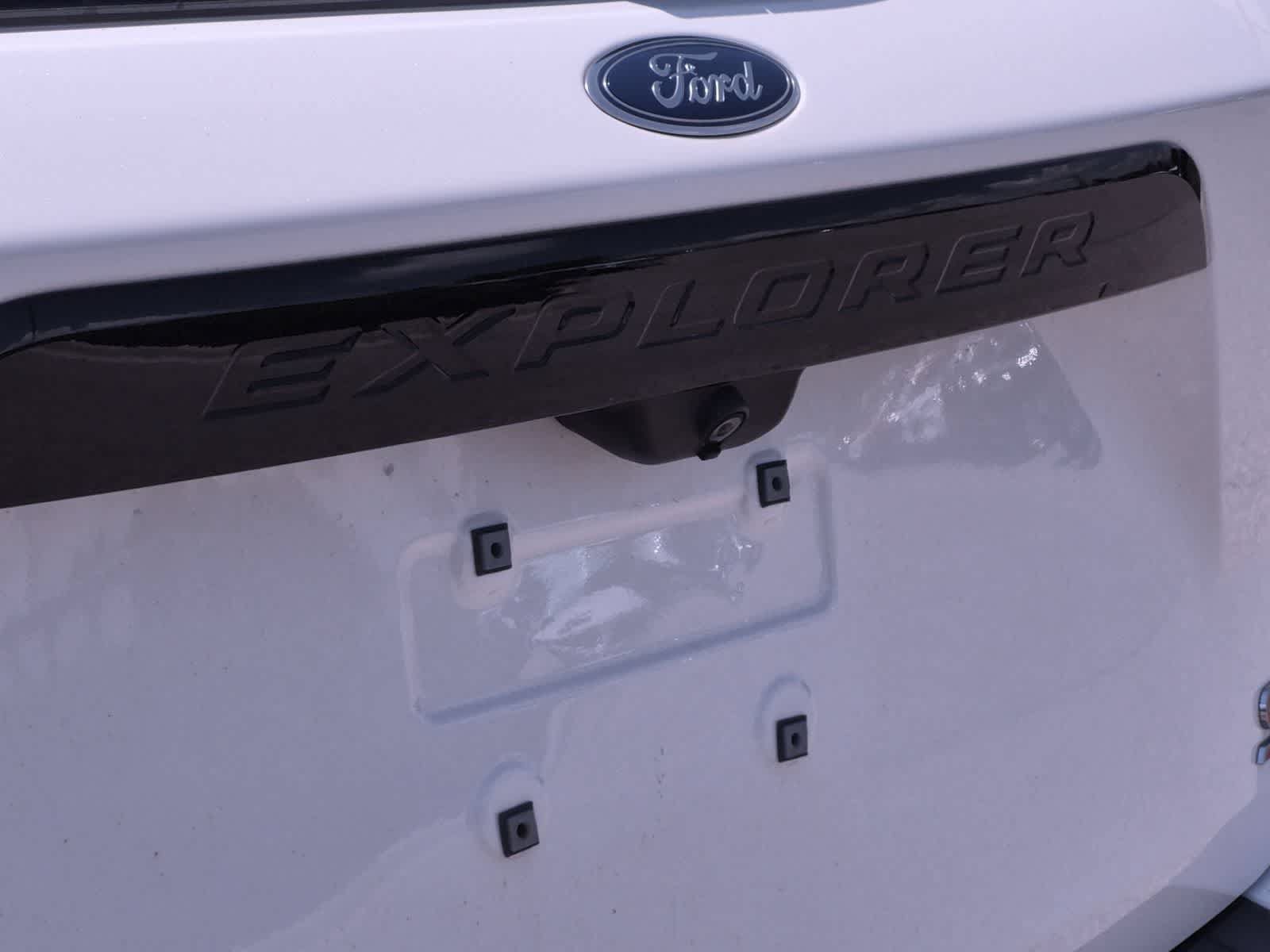 Certified 2022 Ford Explorer ST w/ Equipment Group 401A AWD/4WD image 13
