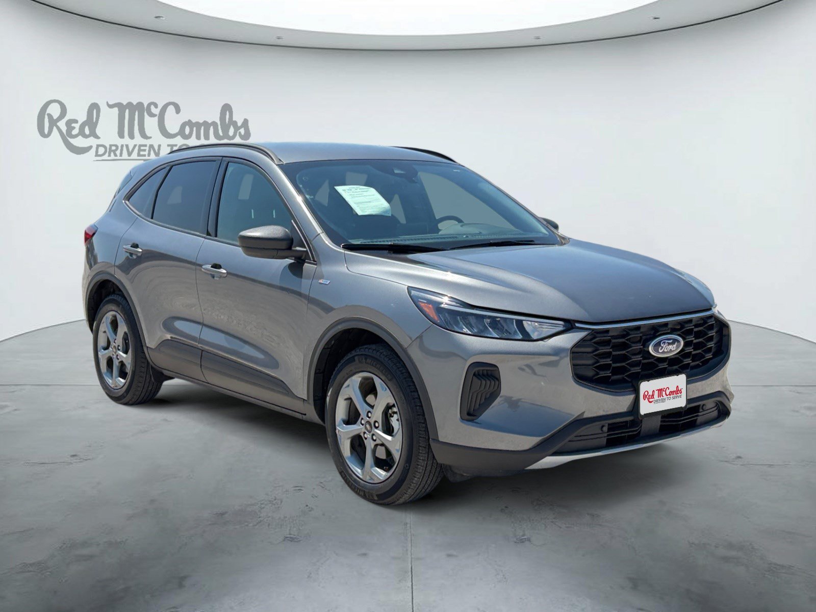 Certified 2025 Ford Escape ST-Line AWD/4WD image 3