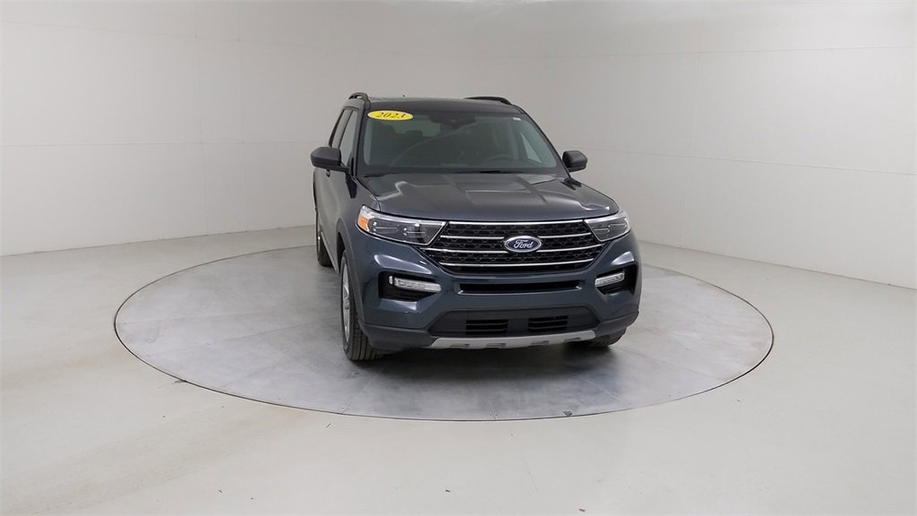 Certified 2023 Ford Explorer XLT w/ Equipment Group 202A image 11