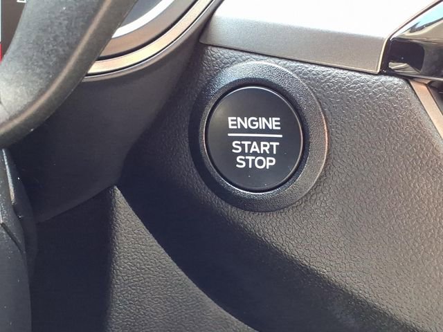 Certified 2023 Ford Escape Active AWD/4WD image 18