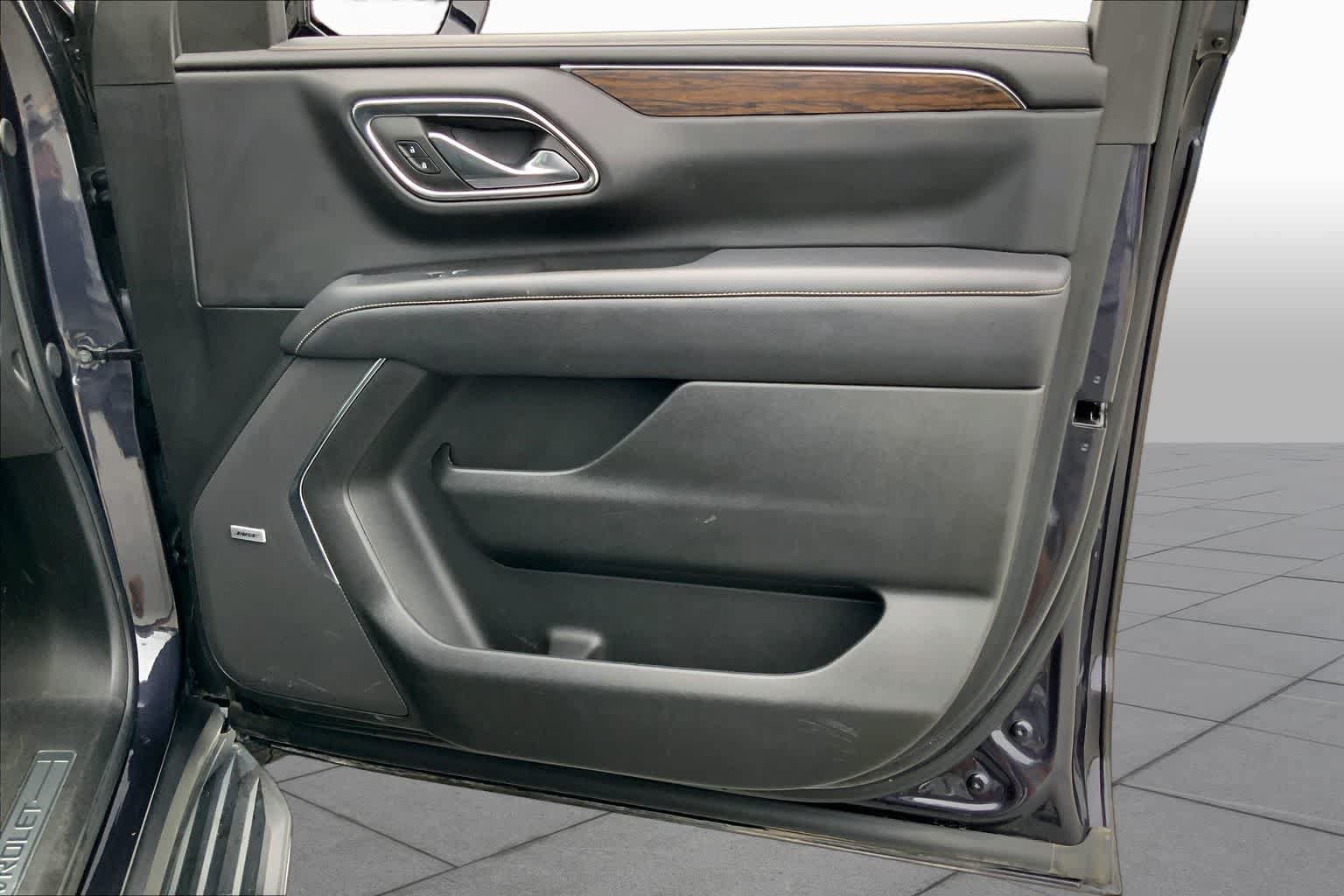 Used 2024 Chevrolet Tahoe Premier RWD image 21