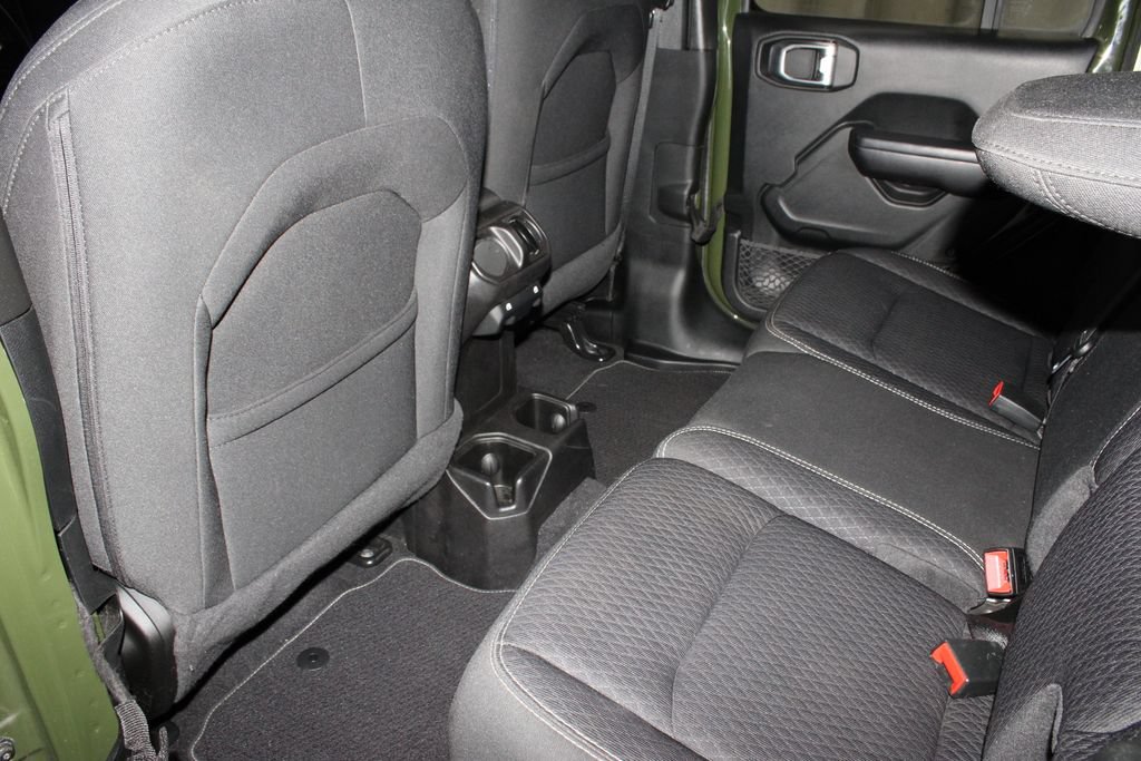 Used 2021 Jeep Wrangler Unlimited Sport AWD/4WD image 19
