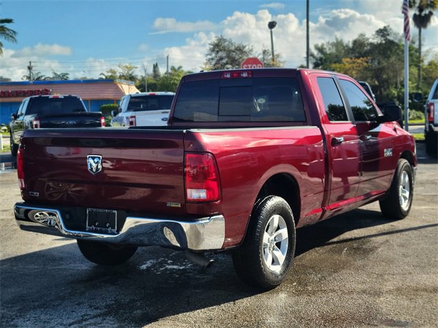 Used 2017 RAM 1500 Classic SLT image 4