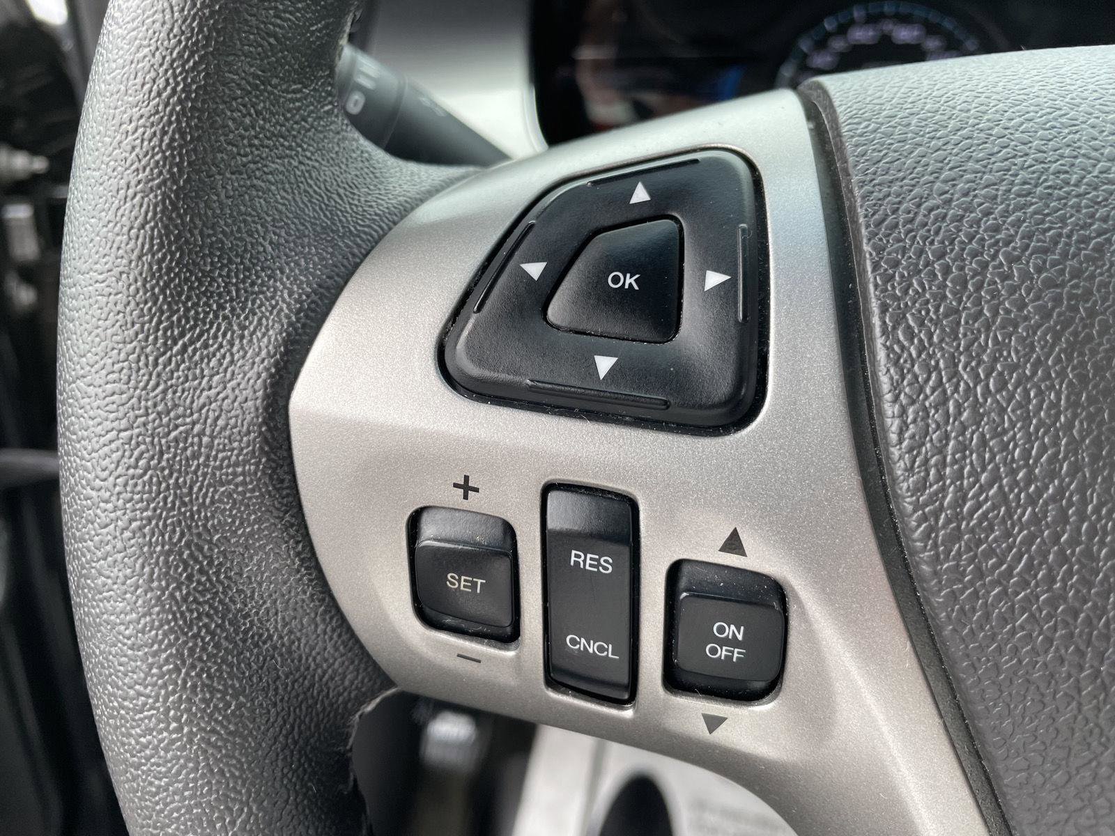 Certified 2018 Ford Taurus SEL w/ Equipment Group 201A FWD image 14