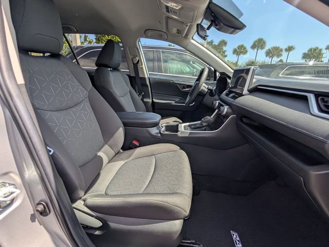 Used 2023 Toyota RAV4 XLE image 16