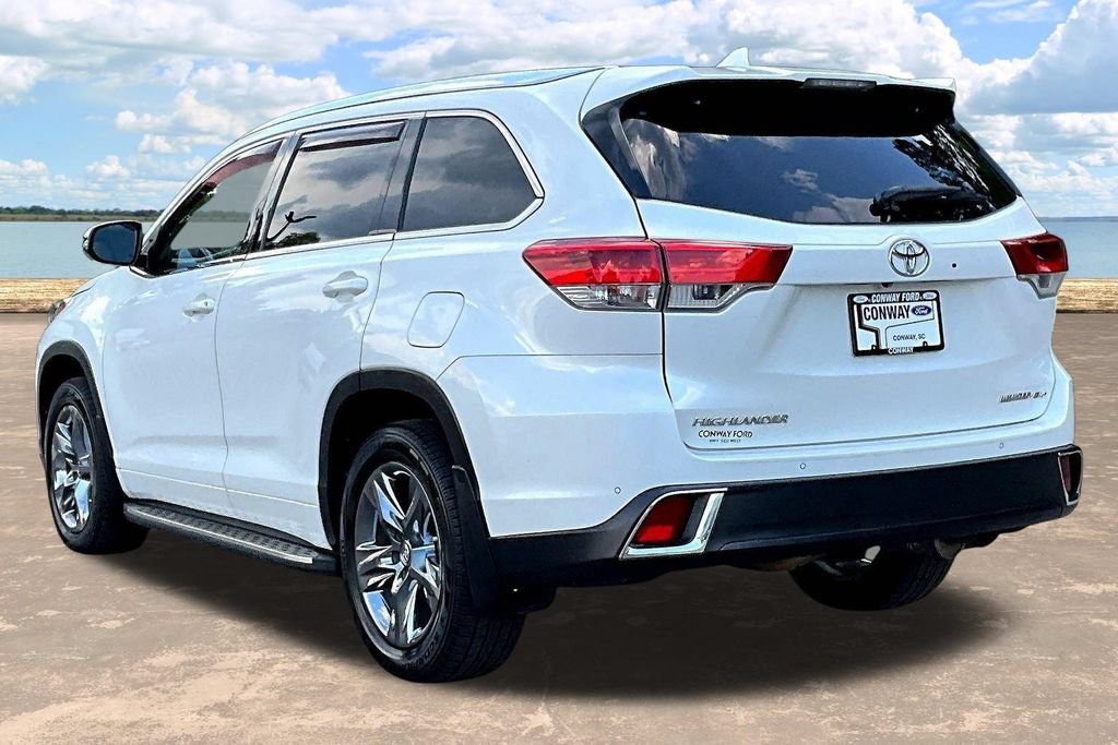 Used 2019 Toyota Highlander Limited Platinum AWD/4WD image 5