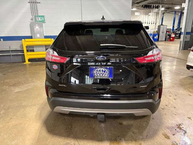 Certified 2024 Ford Edge SEL w/ Convenience Package image 4