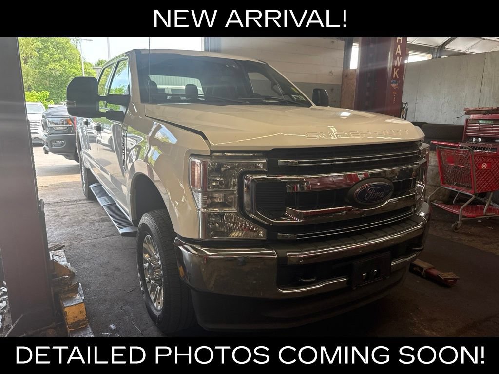 Certified 2022 Ford F250 XLT w/ Snow Plow Prep Package AWD/4WD image 1