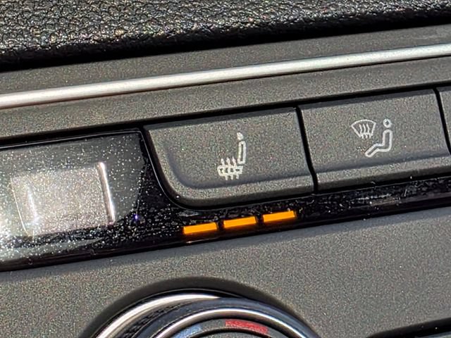 Used 2021 Volkswagen Atlas SE w/ Panoramic Sunroof Package FWD image 18