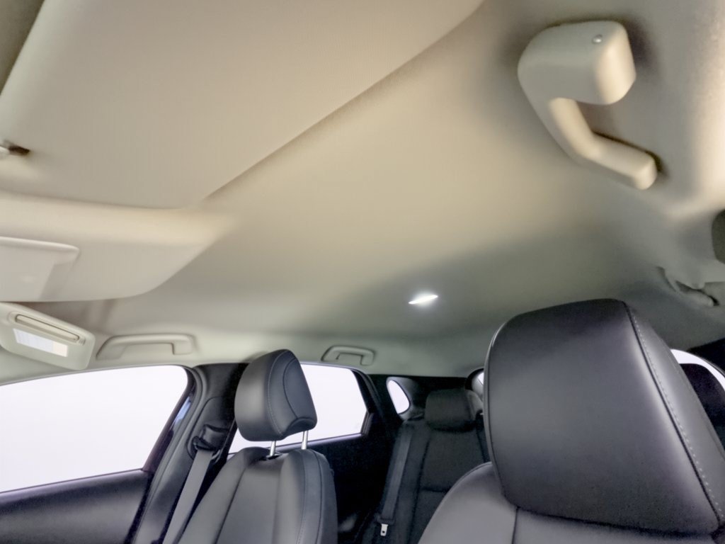 Used 2022 MAZDA CX-30 AWD 2.5 S w/ Select Package image 27