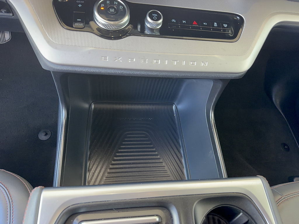Certified 2025 Ford Expedition Active RWD image 25