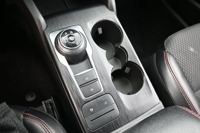 Certified 2025 Ford Escape ST-Line FWD image 27