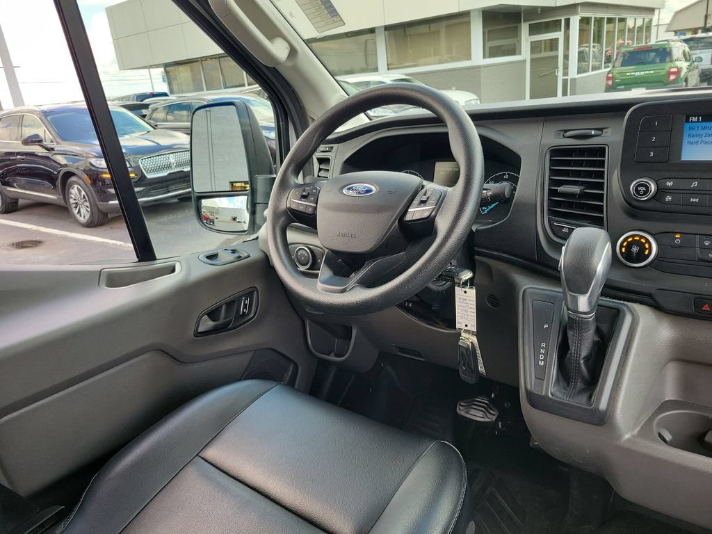 Certified 2025 Ford Transit 250 148 High Roof Extended RWD image 19