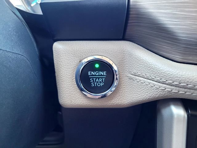 Certified 2024 Ford Expedition Limited image 20