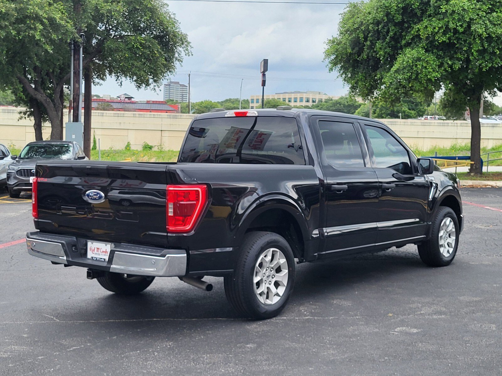 Certified 2023 Ford F150 XLT w/ Equipment Group 301A Mid RWD image 4