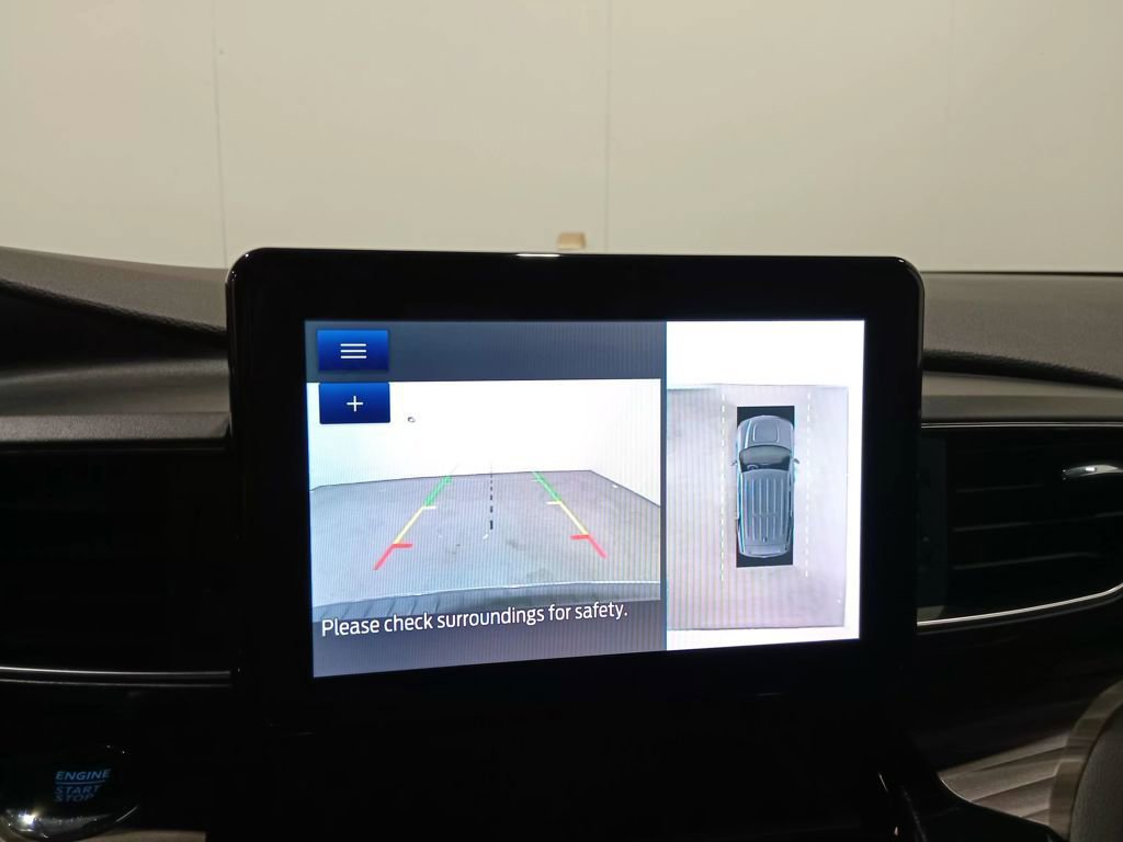 Certified 2022 Ford Explorer Limited w/ Equipment Group 301A image 23