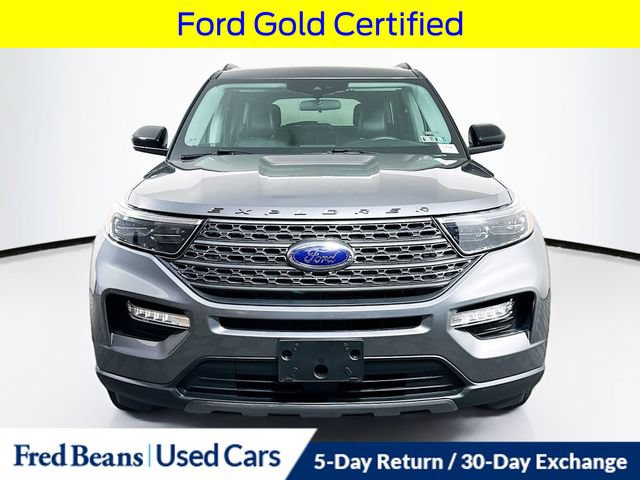 Certified 2024 Ford Explorer XLT w/ Equipment Group 202A AWD/4WD image 2