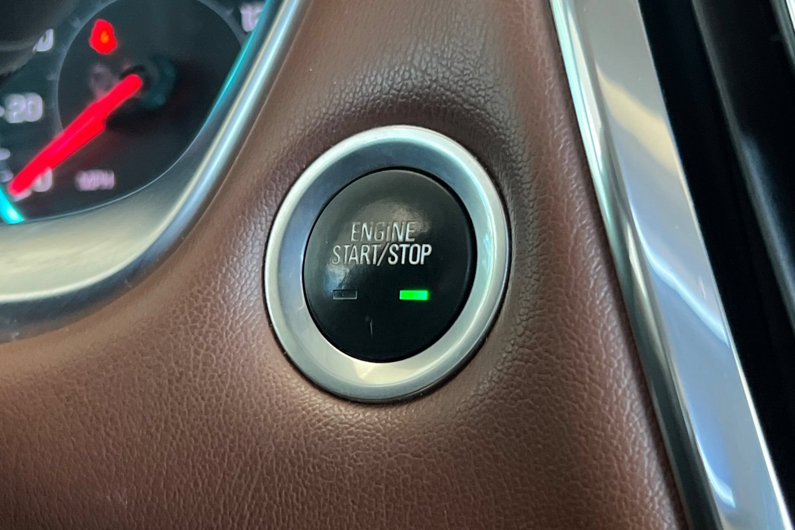 Used 2018 Chevrolet Traverse High Country AWD/4WD image 29