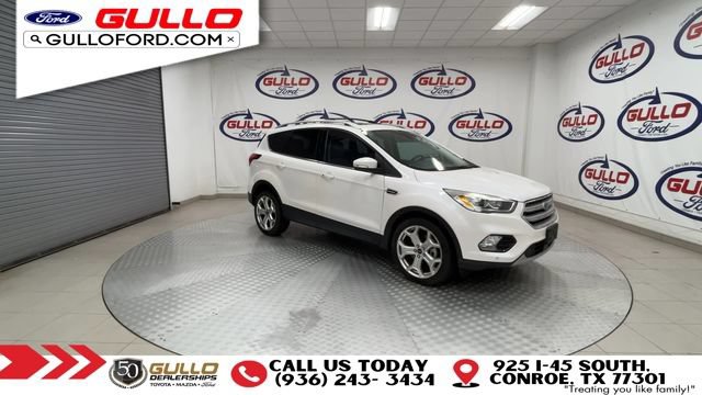 Certified 2019 Ford Escape Titanium FWD image 2