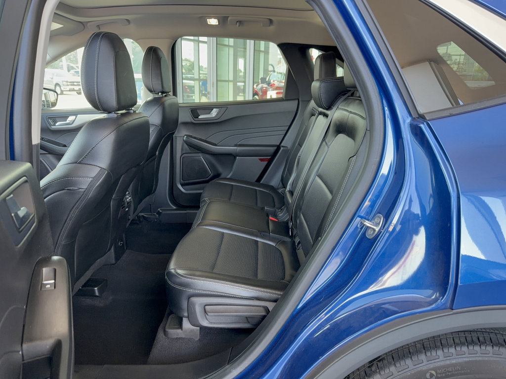 Certified 2022 Ford Escape SEL image 12