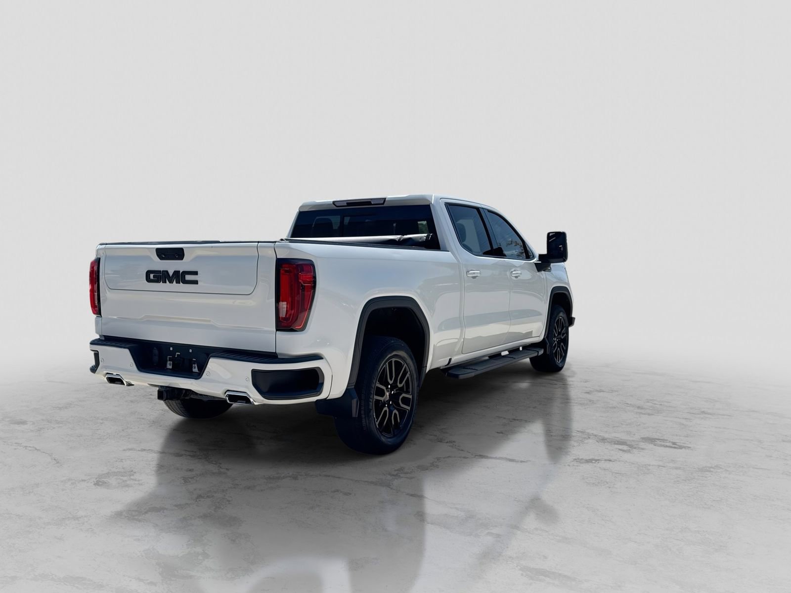 Used 2020 GMC Sierra 1500 AT4 w/ AT4 Premium Package AWD/4WD image 8
