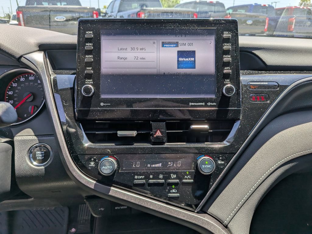 Used 2022 Toyota Camry XSE FWD image 21