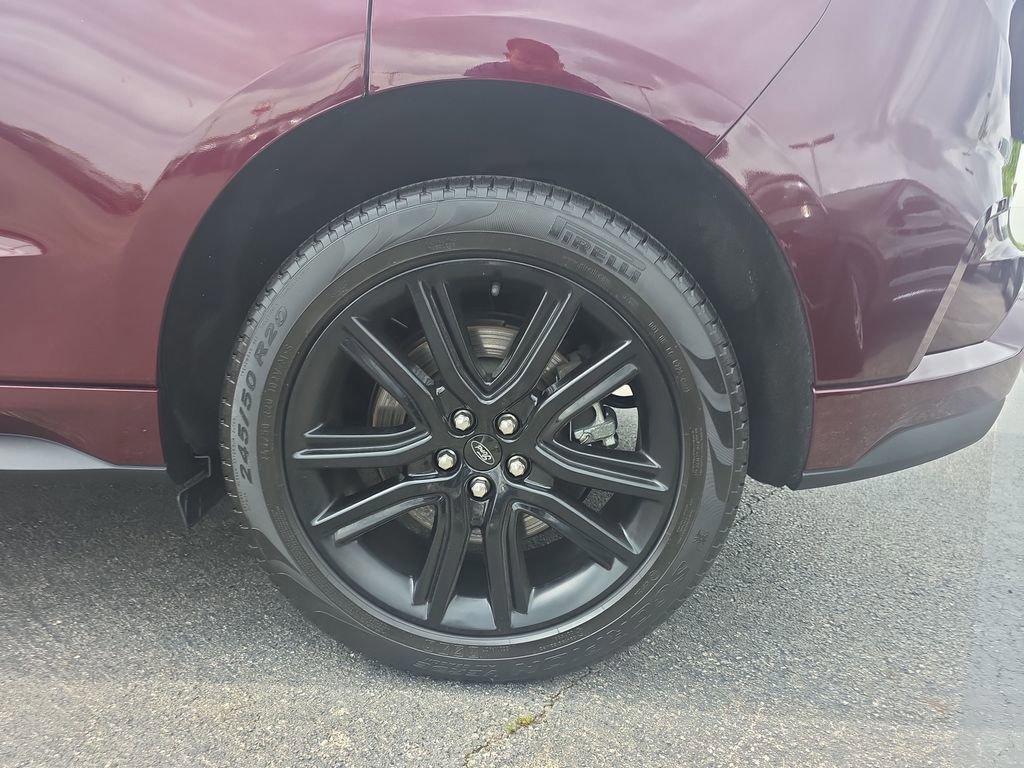 Certified 2021 Ford Edge ST-Line AWD/4WD image 14