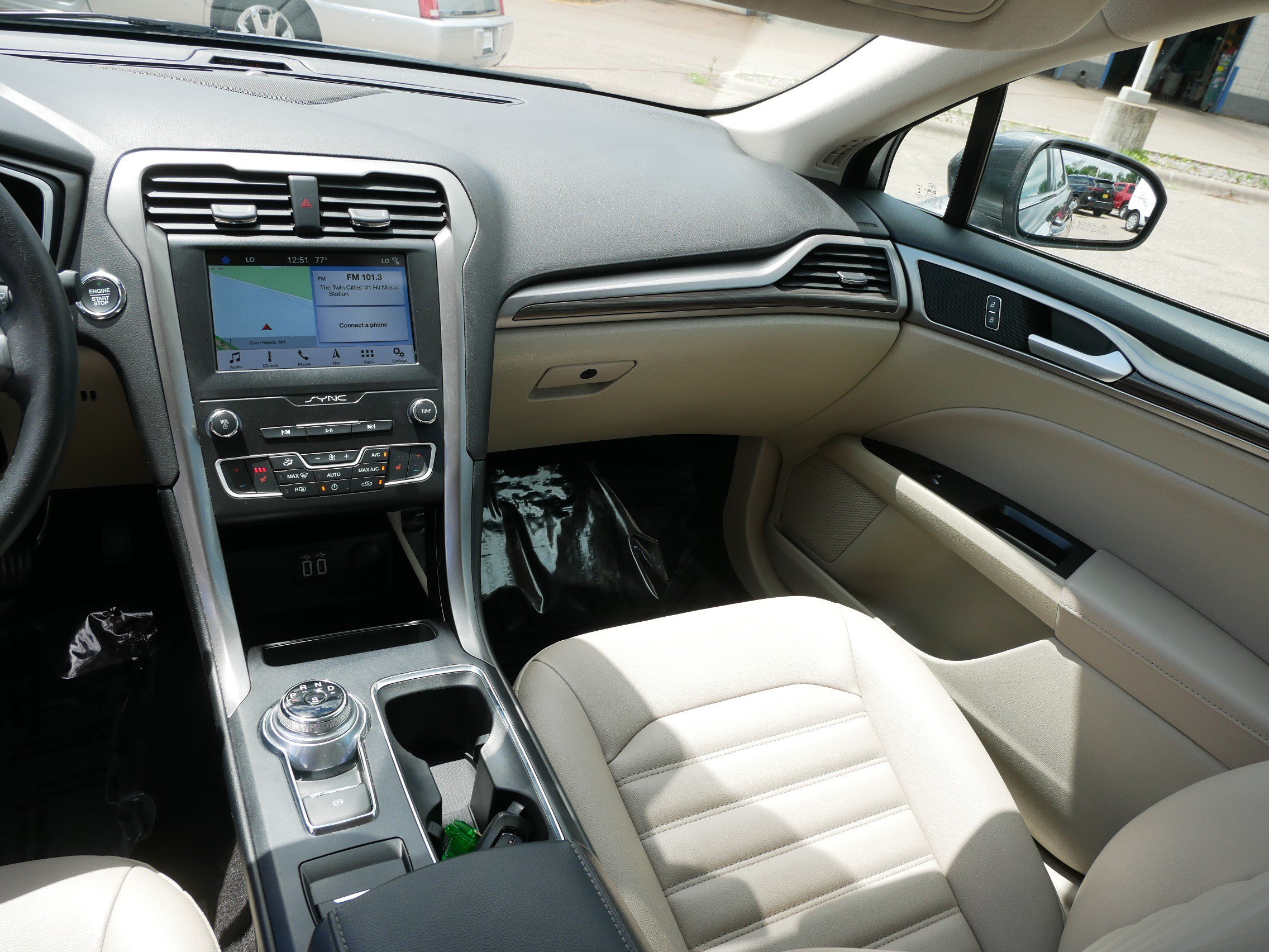 Certified 2019 Ford Fusion SEL FWD image 11