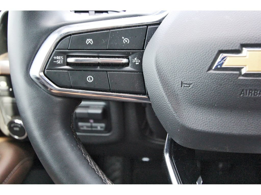 Used 2025 Chevrolet Tahoe High Country w/ Sun And Tow Package RWD image 19