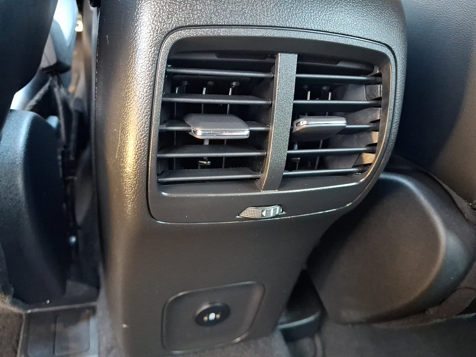 Certified 2024 Ford Escape ST-Line w/ Tech Pack #1 AWD/4WD image 12